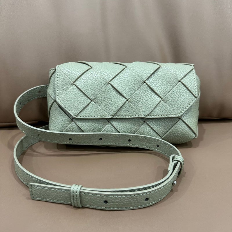 Woven French-Style Small Square Bag With Lychee Pattern Cowhide Texture, Casual Shoulder Crossbody Fashion Mini Bag - Image 4