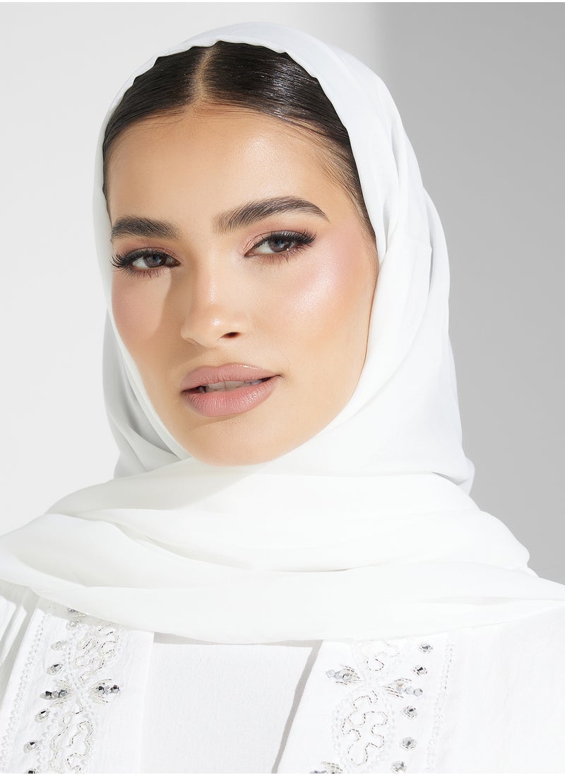 hayas closet Embellished Flared Sleeve Abaya  - Image 4