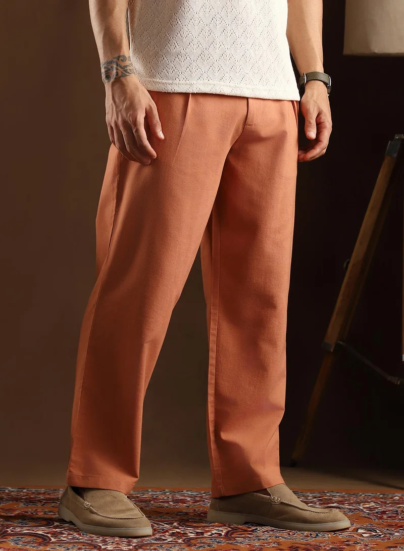 Campus Sutra Lightweight - Straight-Pleated Slittrousers