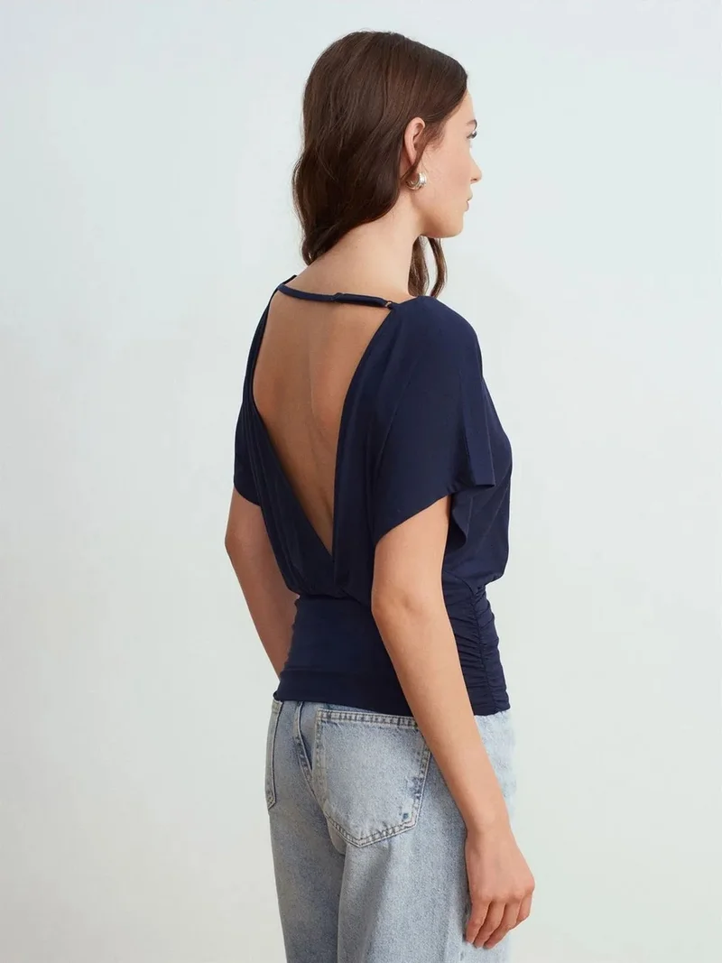 ديلفين DILVIN Women's Modal Blend Cut-out Crew Neck Blouse
