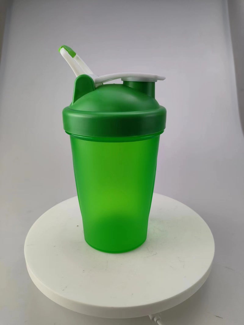 400ml Protein Shaker Sports Bottle Green with white small cover 