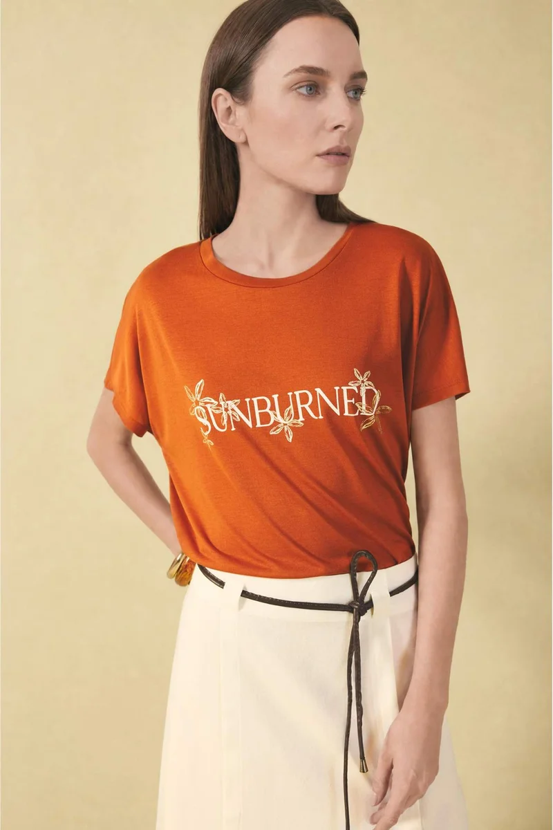 ديفاكتو Crew Neck Flower Short Sleeve T-Shirt