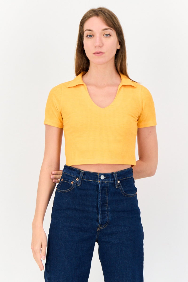 ONLY بلوزة قصيرة بأكمام قصيرة على شكل حرف V للنساء، برتقالية - Image 1