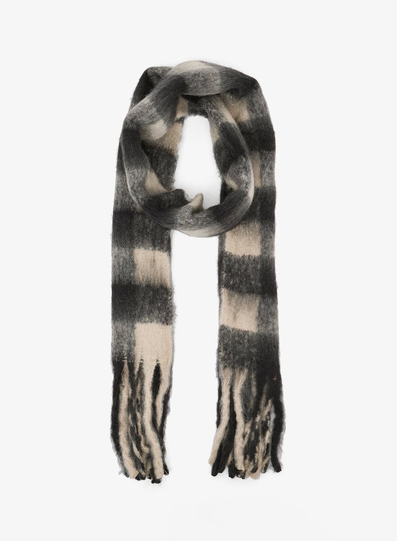 Ginger Soft Checkered Tassel Scarf - Image 2