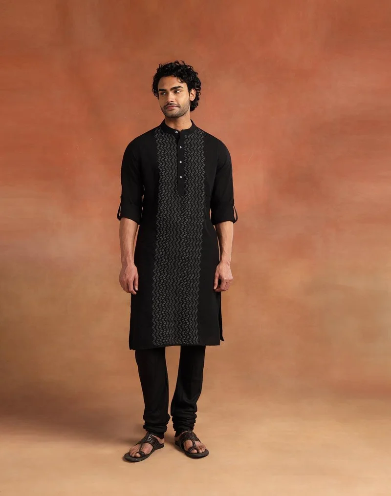 فاب انديا Black Cotton Chikankari Slim Fit Long Kurta