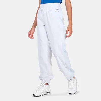Nike Women's High-Waisted Corduroy Fleece Pants