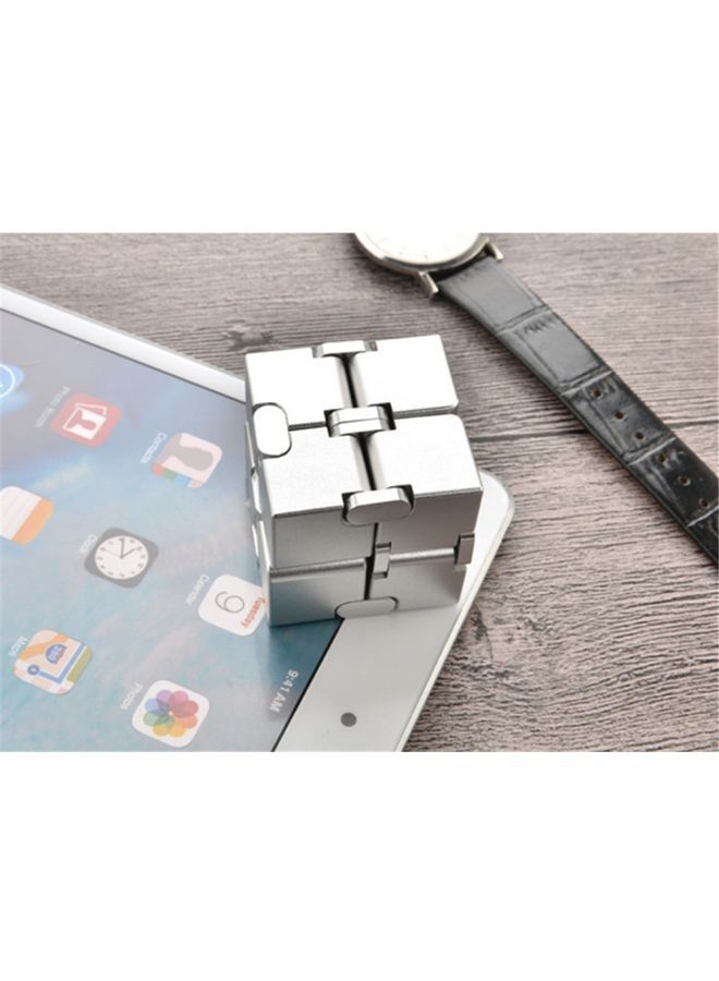 نيبمينينت مكعب روبيك إنفينيت مصنوع من سبيكة الألومنيوم . 4x4x4سم - Image 3