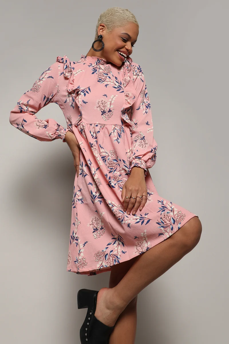 كامبوس سوترا فستان مزين بالزهور والكشكشة