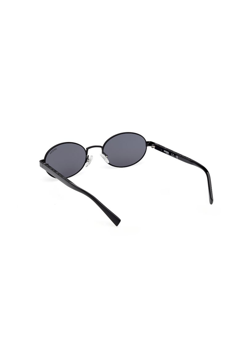 GUESS FULL RIM UNISEX OVAL BLACK METAL SUNGLASSES - Image 3