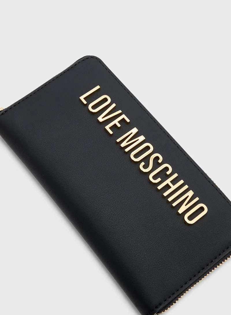 لوف موسكينو Logo Detailed Zip Over Wallet