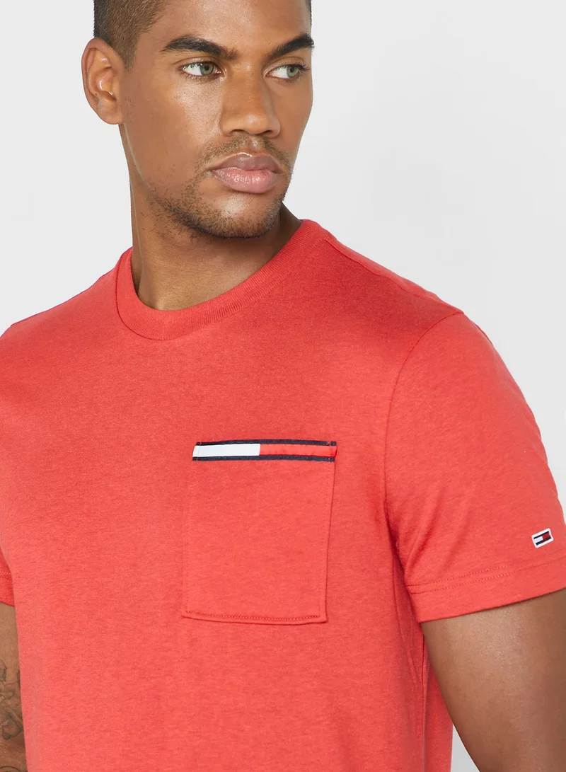 TOMMY JEANS Logo Crew Neck T-Shirt