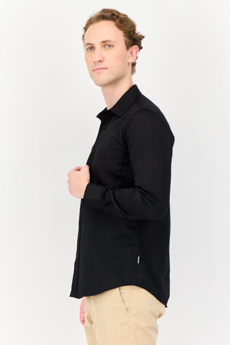 Kenneth Cole قمصان رجالية ضيقة الأكمام طويلة الأكمام بشعار مطرز، أسود - Image 4