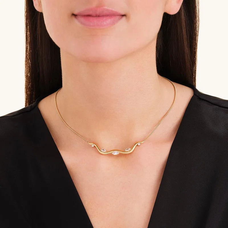 Rosefield  Rosefield Wave Choker Gold - JNWCG-J1308 for Women | Best Price UAE