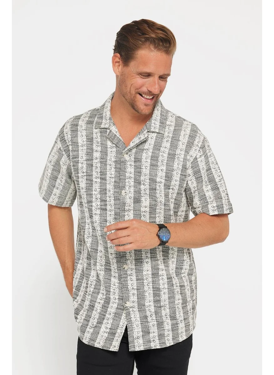 Tudors Men's Relax Fit Casual Cut Short Sleeve Knitted Texture Ecru Collar Shirt