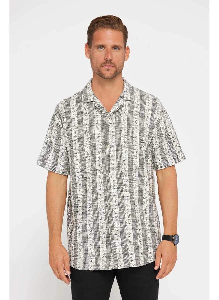 Tudors Men's Relax Fit Casual Cut Short Sleeve Knitted Texture Ecru Collar Shirt