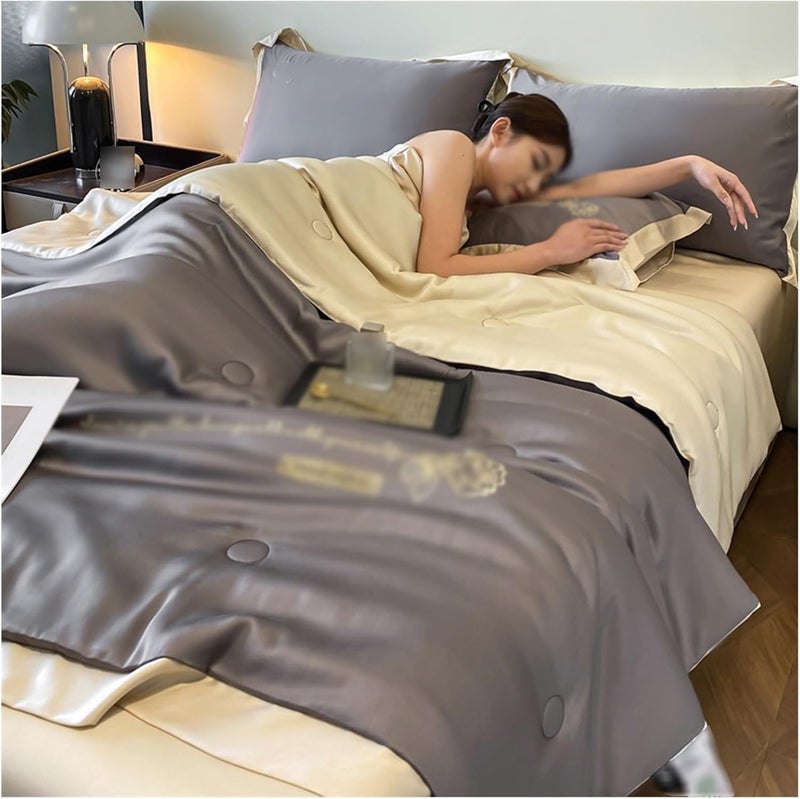 Summer Simple Ice Silk Quilt, Cool Ice Silk Blanket, Air Conditioning Duvet, Thin and Cool Summer Quilt, Light Weight and Cool Cotton Quilt (K,150 x 200 cm) - Image 1