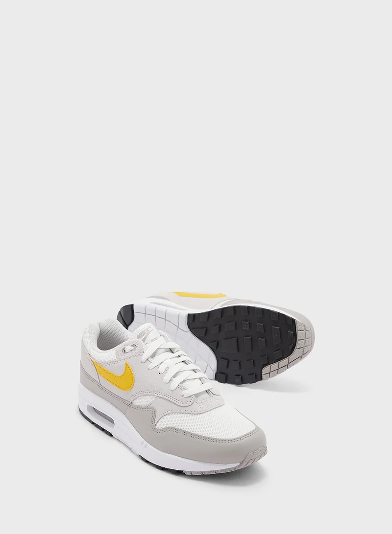 Nike Air Max 1 Ess