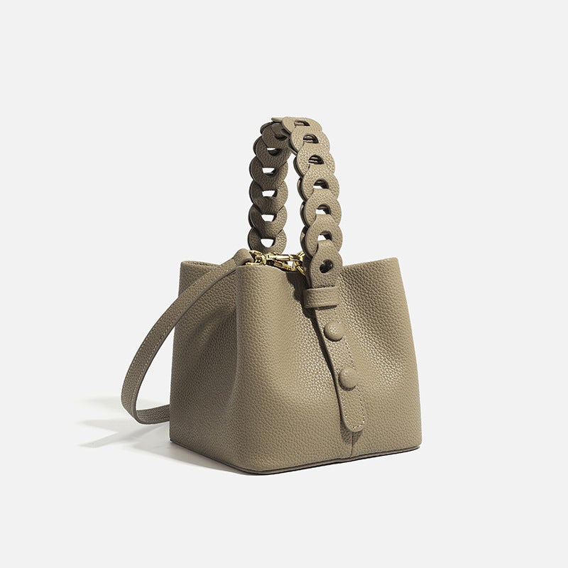 2024 Niche High-End Vegetable Basket Fashion Woven Bucket Bag Commuter Portable Shoulder Crossbody Bag - Image 4