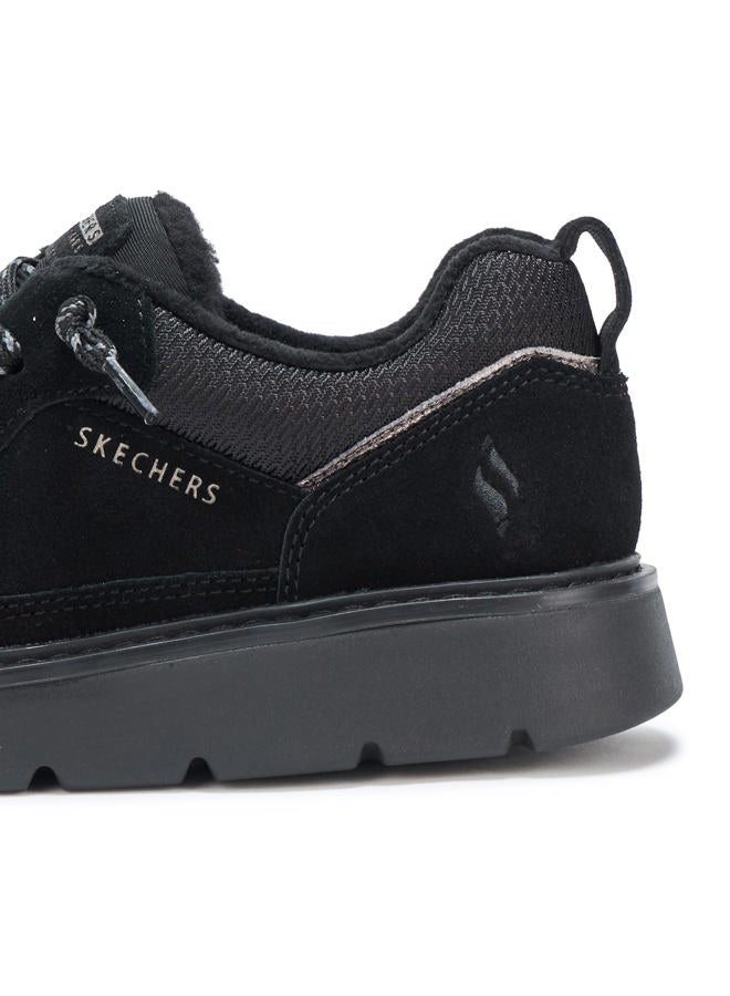 SKECHERS حذاء رياضي مريح للنساء من كيبسكيز كوزي-ستريت، أسود/أسود، 38 EU - Image 4