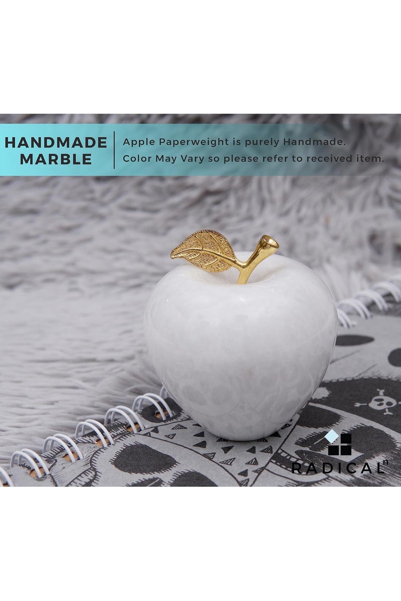راديكالن ثقل ورق على شكل تفاحة من الرخام الأبيض | ديكور مكتبي يدوي الصنع، مقاس ٣ بوصات، مناسب للمكتب والمنزل - Image 5