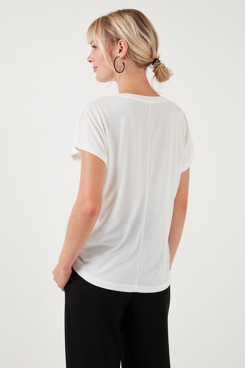 Lela Printed Crew Neck Regular Fit T Shirt Women's T Shirt 6671006  - Image 5