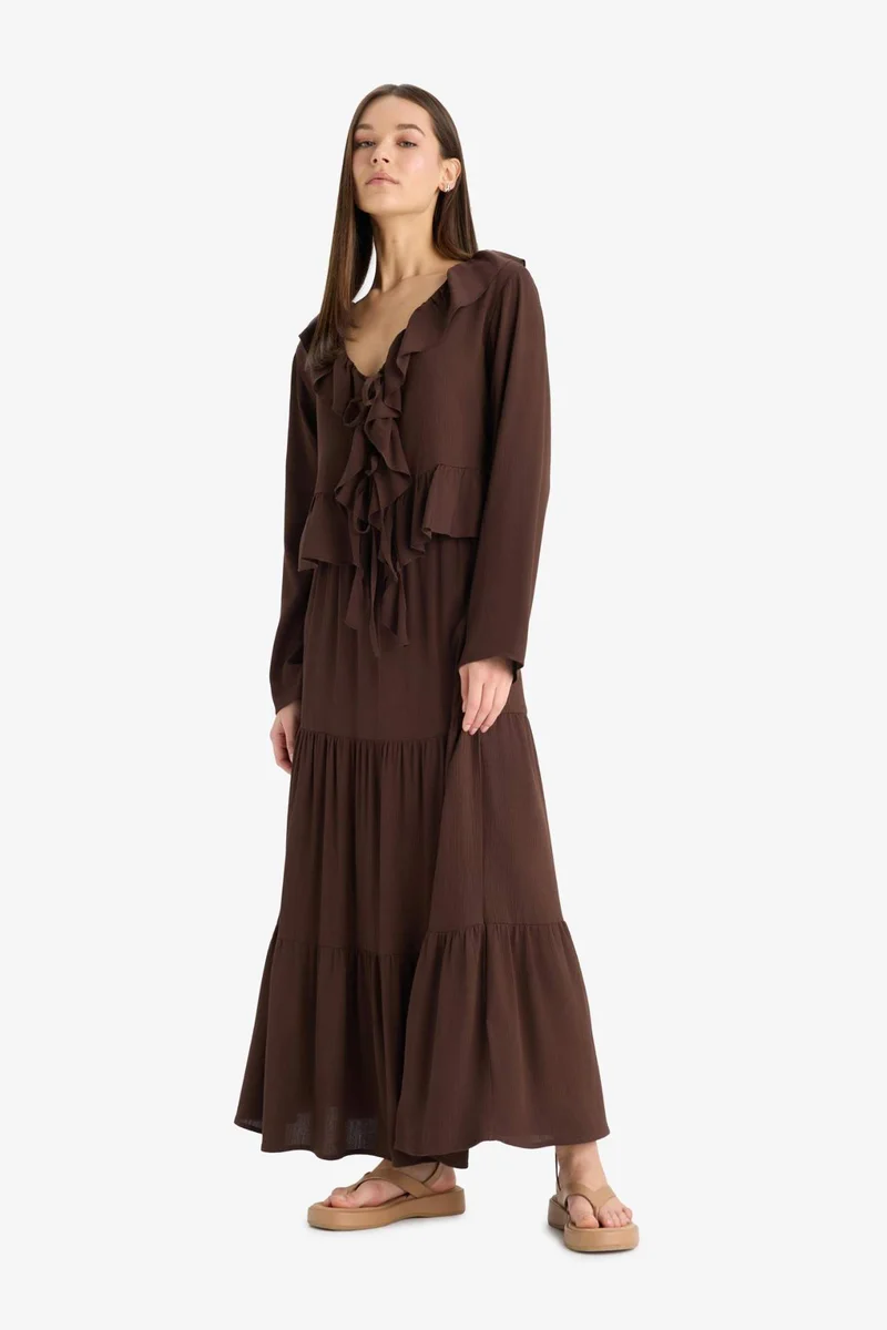 ديفاكتو Crinkle Viscose Cotton Lined High Waist Maxi Skirt
