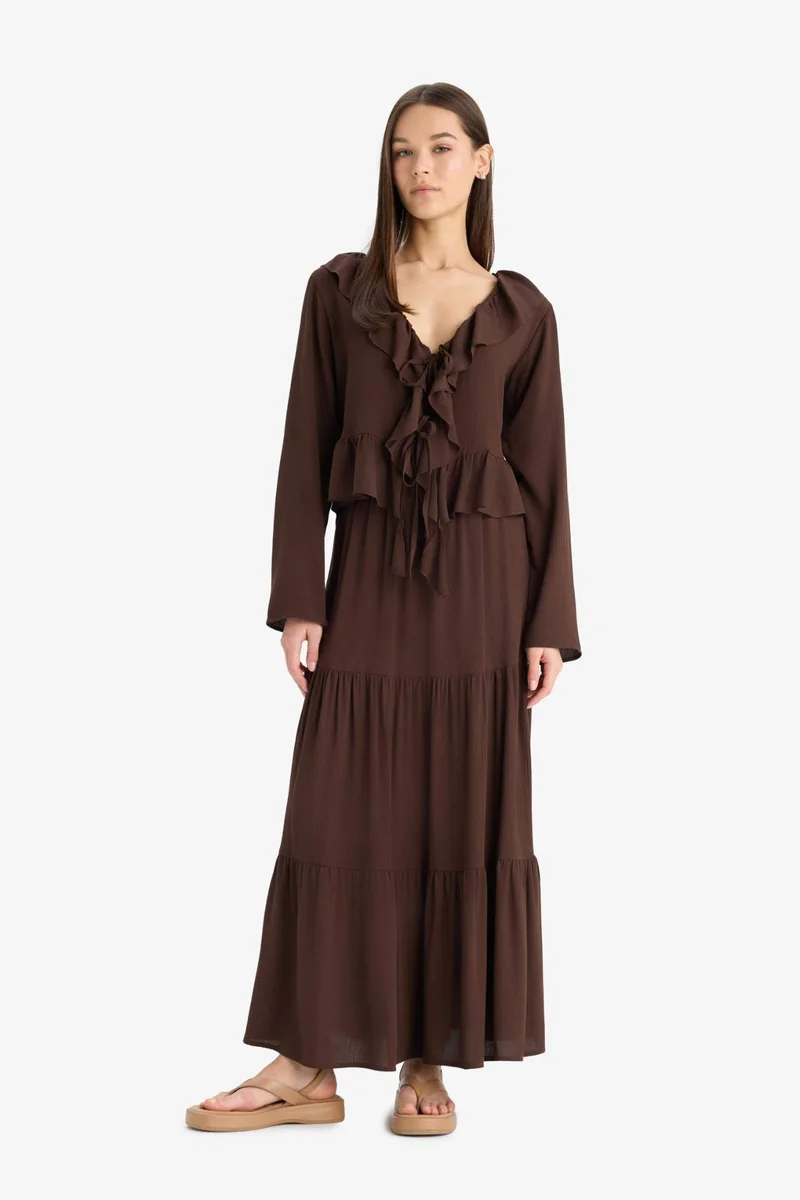 ديفاكتو Crinkle Viscose Cotton Lined High Waist Maxi Skirt