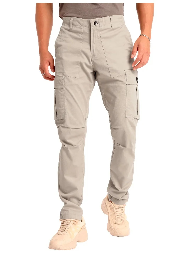 بيونغ بنطلون كارغو كريمي للرجال