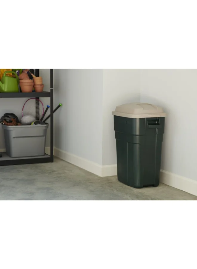 Rubbermaid Roughneck Snap-Fit Lid Shatter-Proof Trash Can Evergreen 113 L 2979EVG