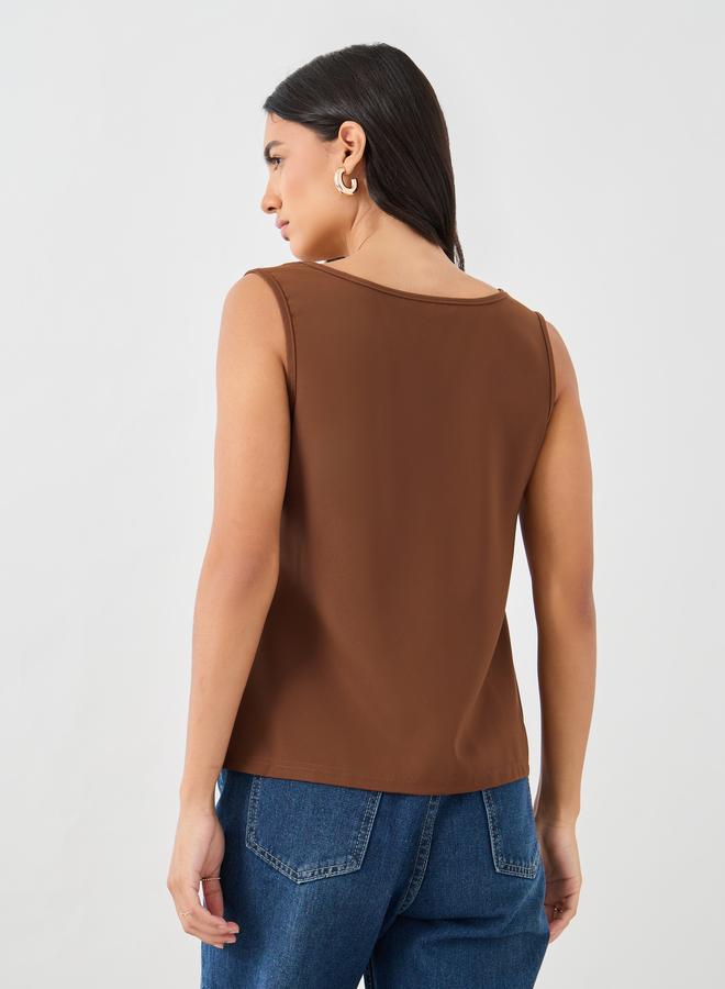 Styli Styli Solid Scoop Neck Sleeveless Top  - Image 4