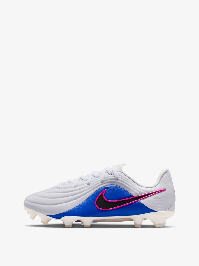 Nike Tiempo Maestro Academy Soccer Cleats - Image 4
