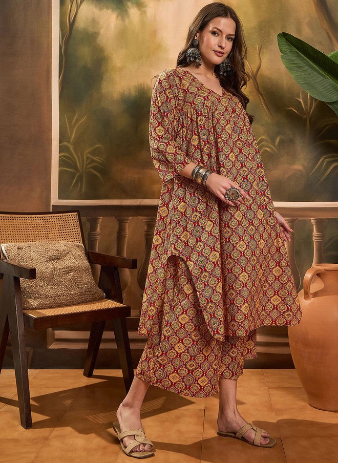 InWeave Women Ethnic Motifs Printed Kurta with Palazzos - Image 4