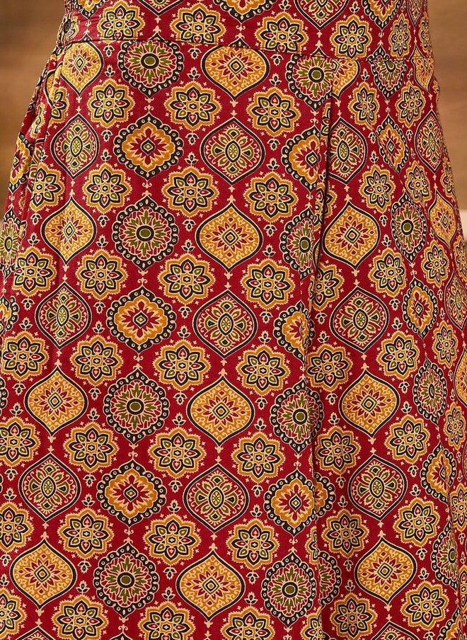 InWeave Women Ethnic Motifs Printed Kurta with Palazzos - Image 3