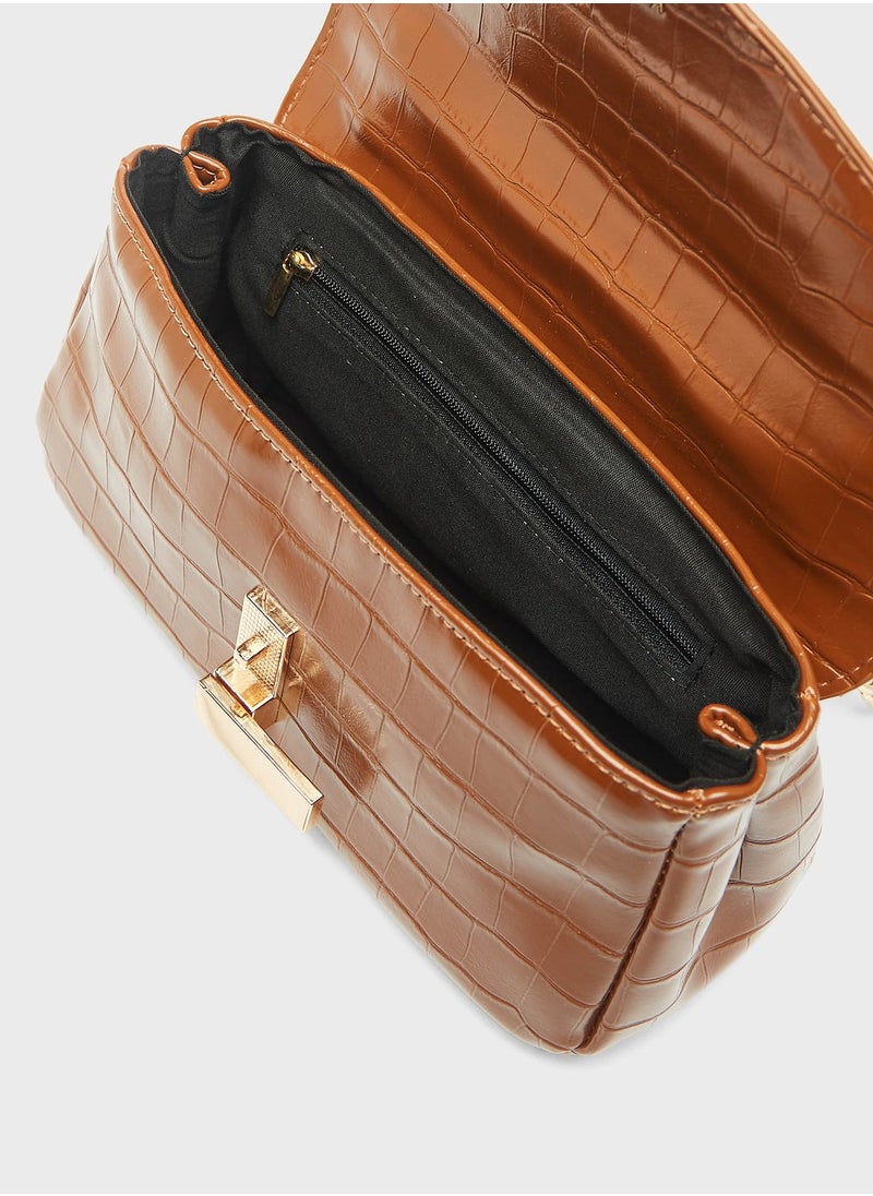 shoexpress - Chain Detail Flap Over Crossbody - Image 1