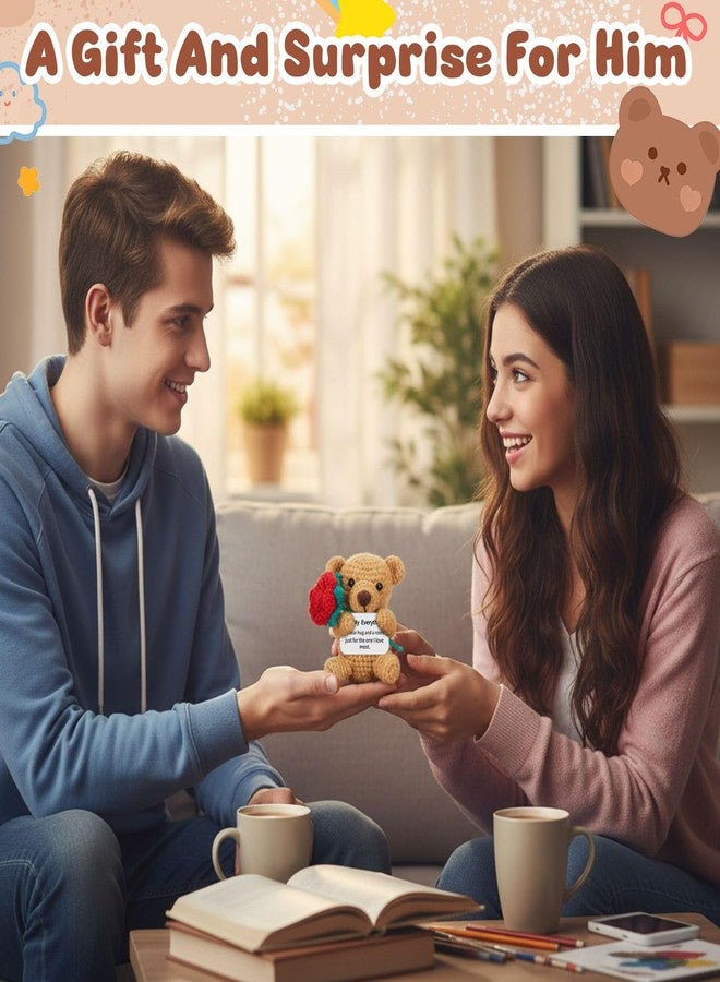 SmoothNovelty دب كروشيه ناعم ومبتكر لعيد الحب مع وردة، هدية كروشيه رومانسية للأزواج، هدية مثالية له أو لها في عيد ميلادها أو ذكرى زواجها. - Image 5