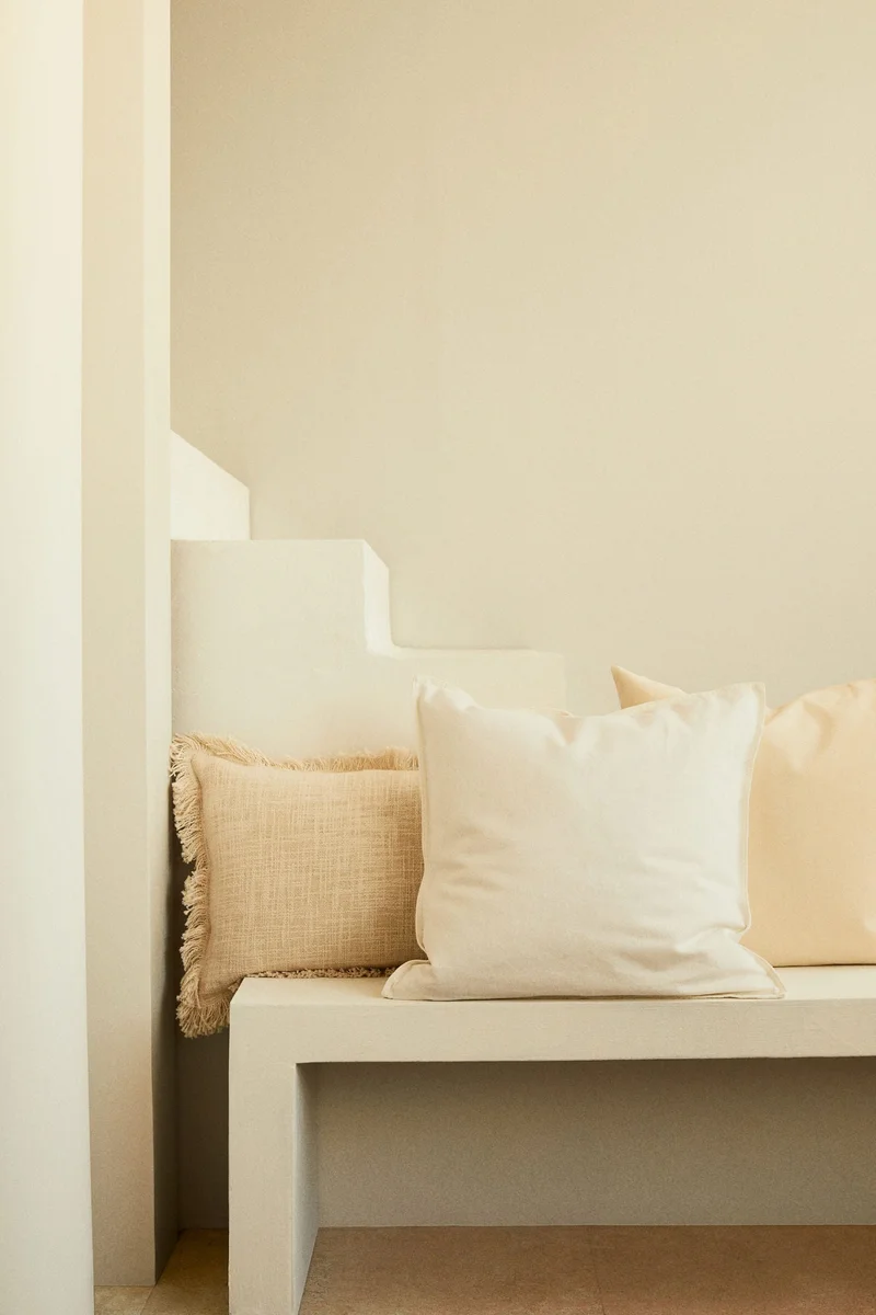 H&M Linen-blend cushion cover