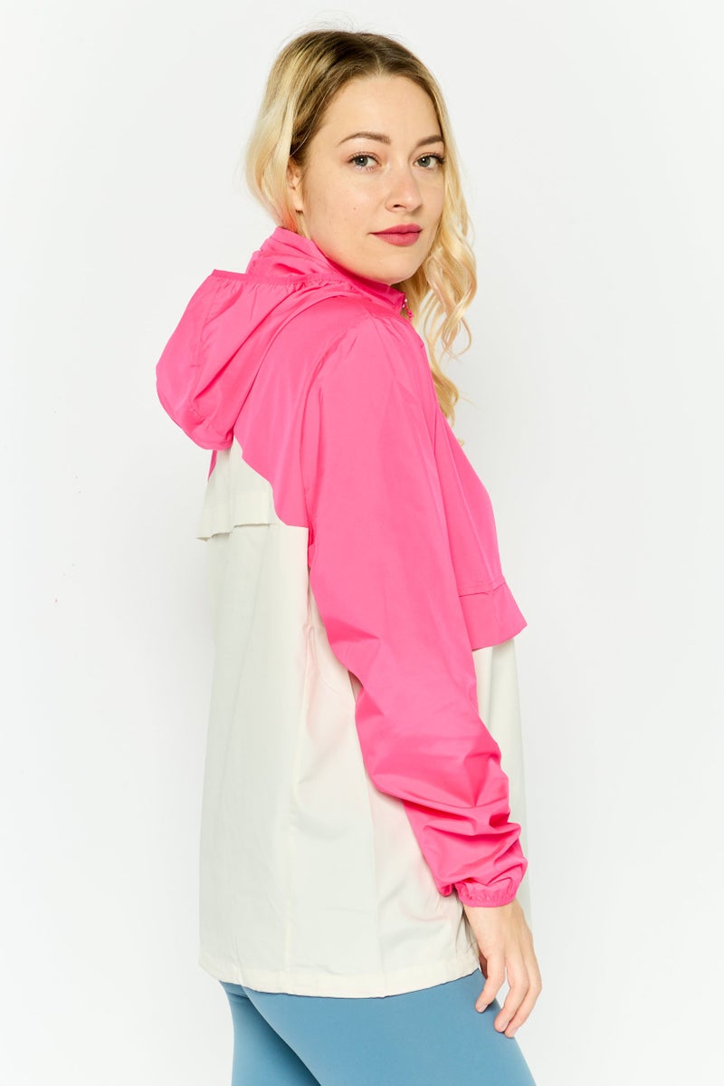 asics هودي تدريب عادي للنساء بشعار العلامة التجارية، وردي - Image 2