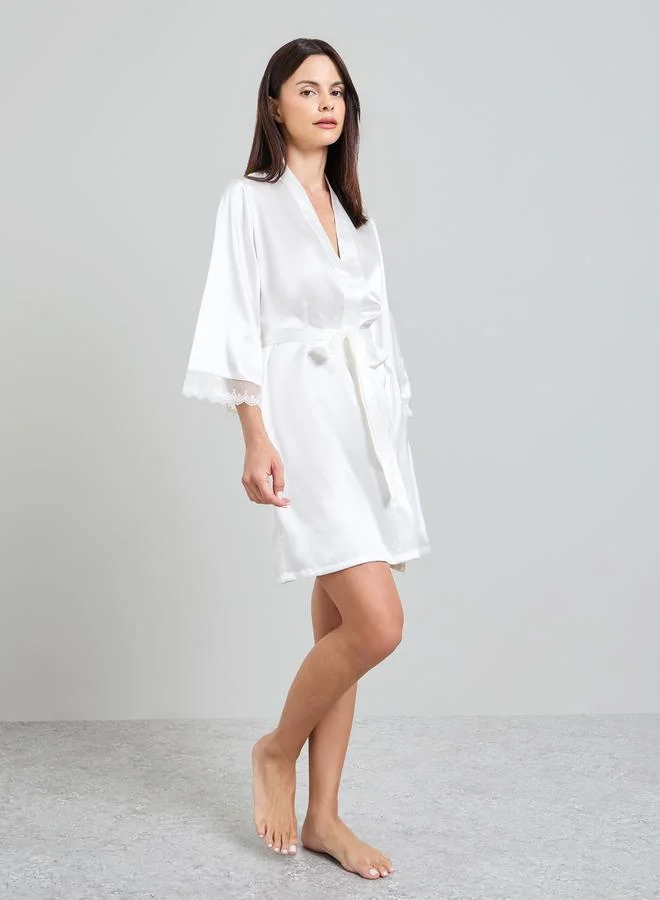 تايك تو White 3/4 Sleeve Satin Robe