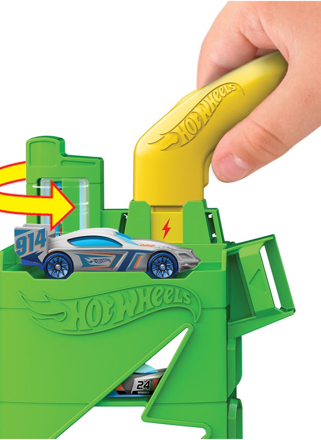 Hot Wheels - Toy Car Track Set, Super Recharge Fuel Station Playset With Pretend Ev Chargers & 1:64 Scale Toy Car - Image 1