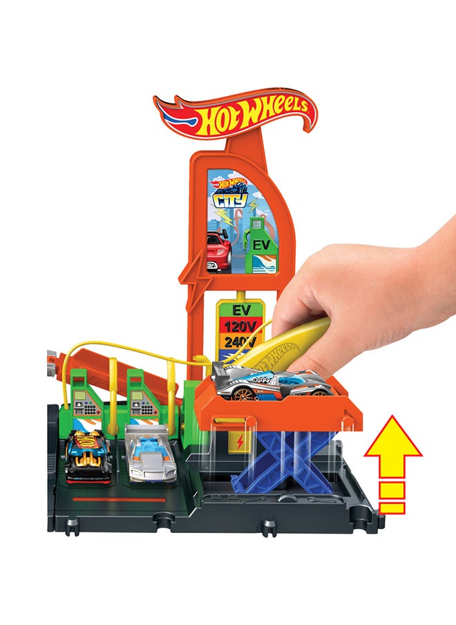 Hot Wheels - Toy Car Track Set, Super Recharge Fuel Station Playset With Pretend Ev Chargers & 1:64 Scale Toy Car - Image 1