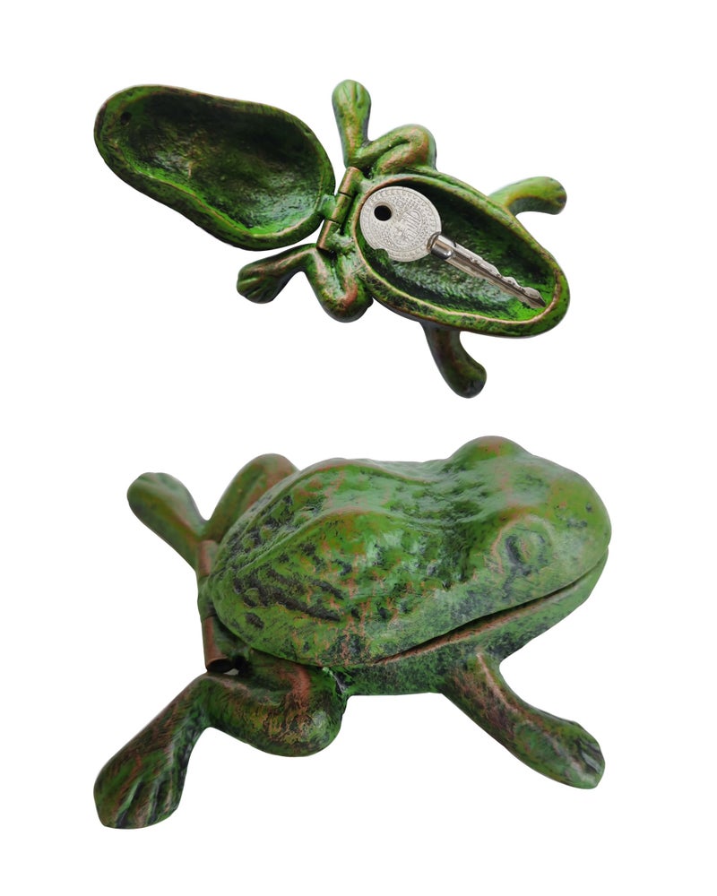 BSTGIFTS Iron Frog Key Hider - Outdoor Statue, Cast Iron, Green Frog, Hide a Key, Garden Decoration - Image 1