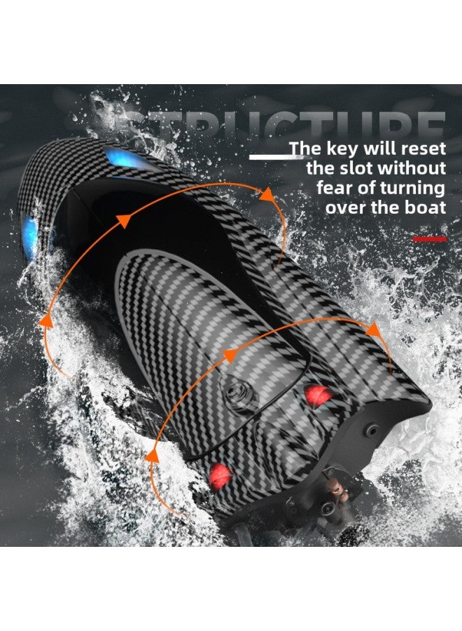 FY011 نموذج قارب للتحكم عن بعد، قارب سريع للمياه، قارب سباق عالي السرعة، مبرد بالماء، لعبة دوامة للتحكم عن بعد، اللون: FY011، قارب تحكم عن بعد مزدوج من ألياف الكربون (مع ضوء + إعادة ضبط الحجم + مضخة توربينية مزدوجة) - المواصفات: حزمة أربع طاقة (ثلاث بطاريات احتياطية) - Image 2