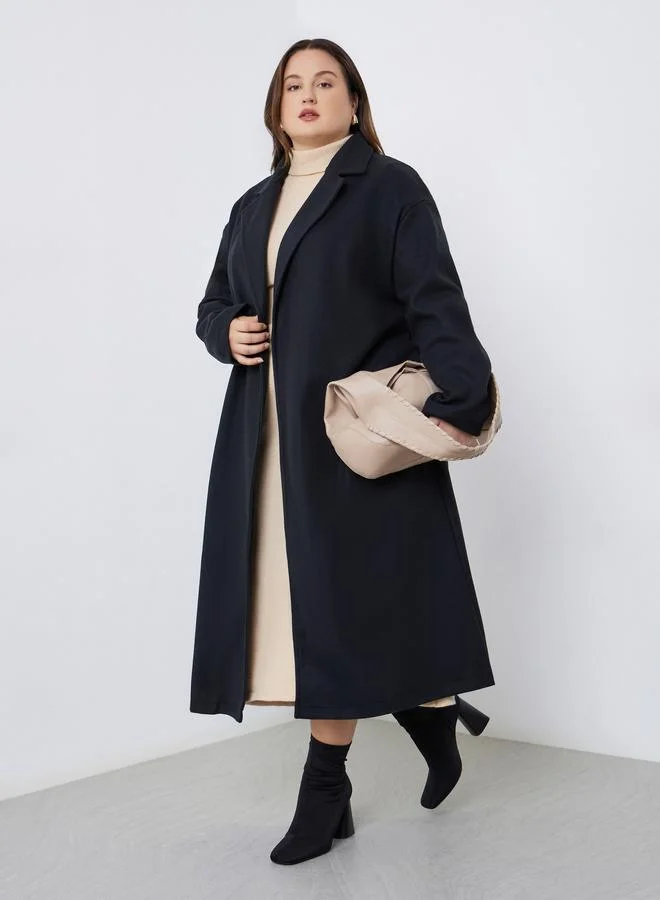 ستايلي معطف بمظهر الصوف ومقاس كبير مع حزام