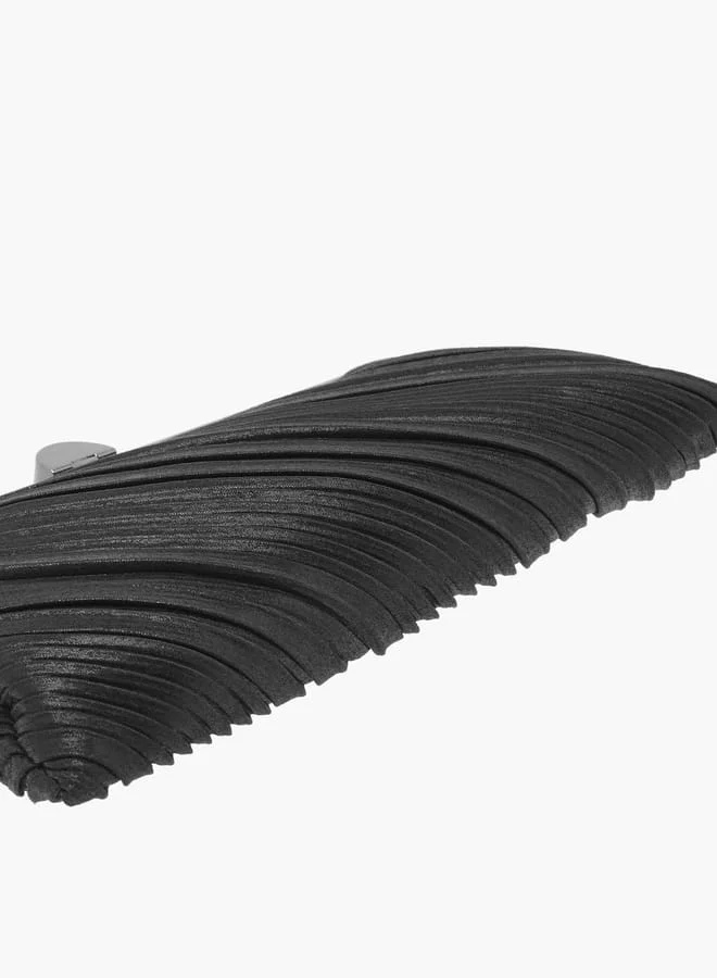 سيليست Women Textured Clutch with Chain Strap