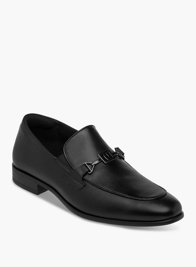 دوتشيني Men's Metal Accent Slip-On Loafers