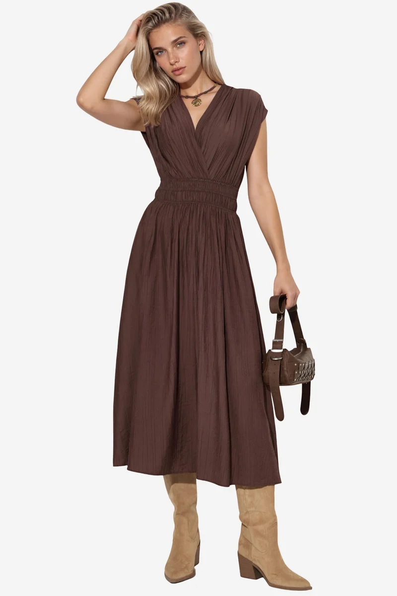 بوسيم BUSEM Textured V-Neck Midi Dress