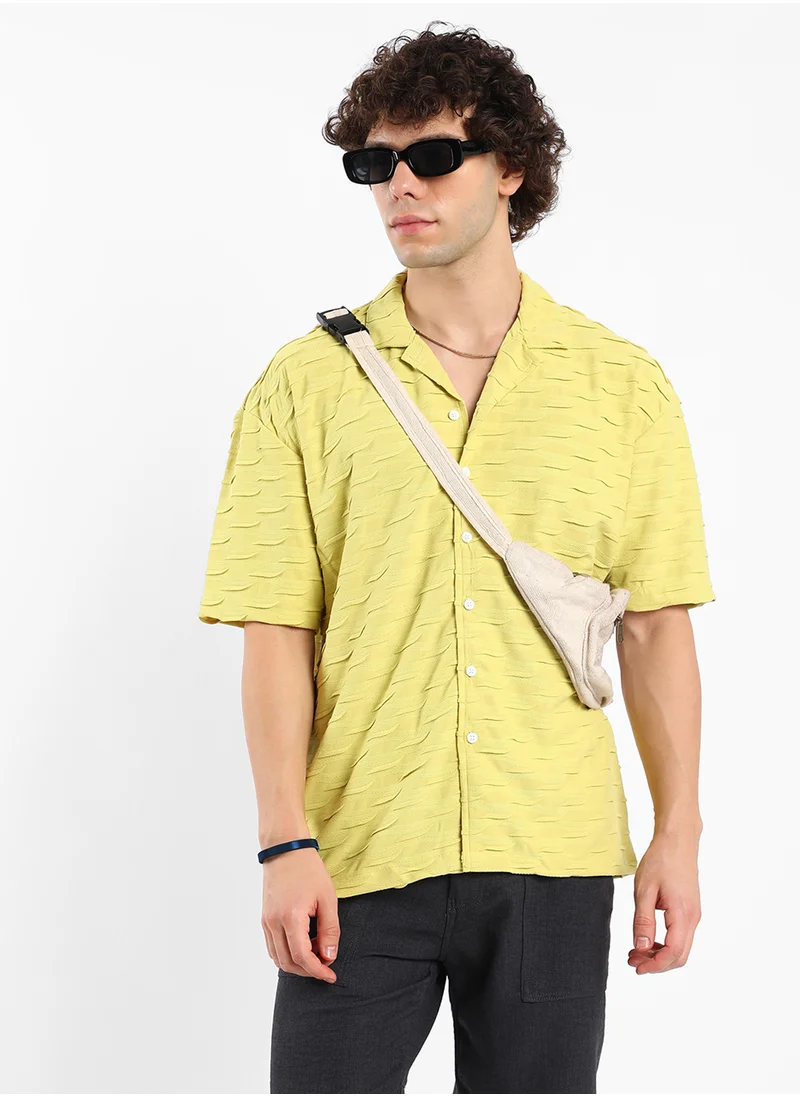 كامبوس سوترا Men's Butter Yellow Swish-Textured Shirt