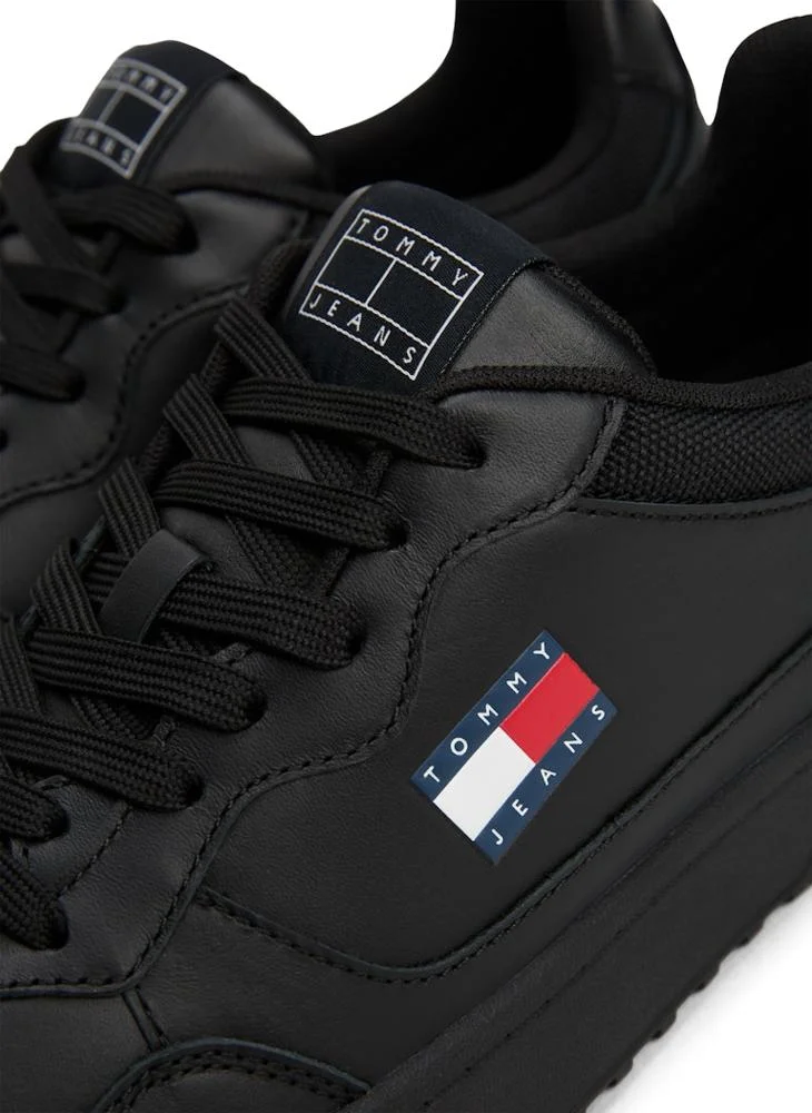 تومي جينز Casual Low Top Sneakers