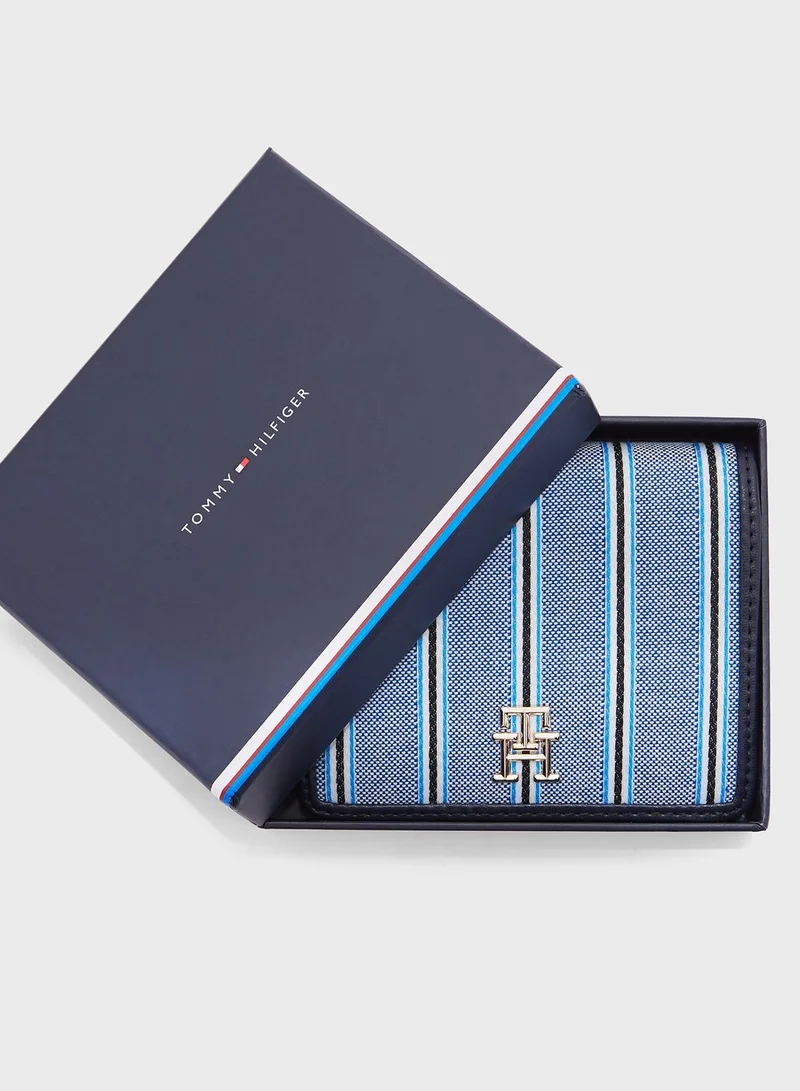 TOMMY HILFIGER Spring Chic Bifold Stripes Wallet