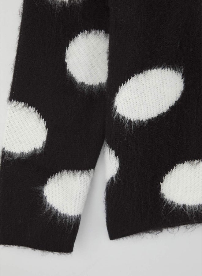 trendyol Black Wide Fit Soft Textured Knitwear Sweater - Image 5